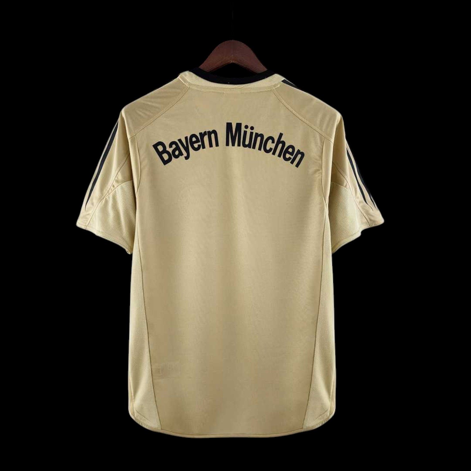 Bayern Munich Maillot Rétro 04/05 – Image 2