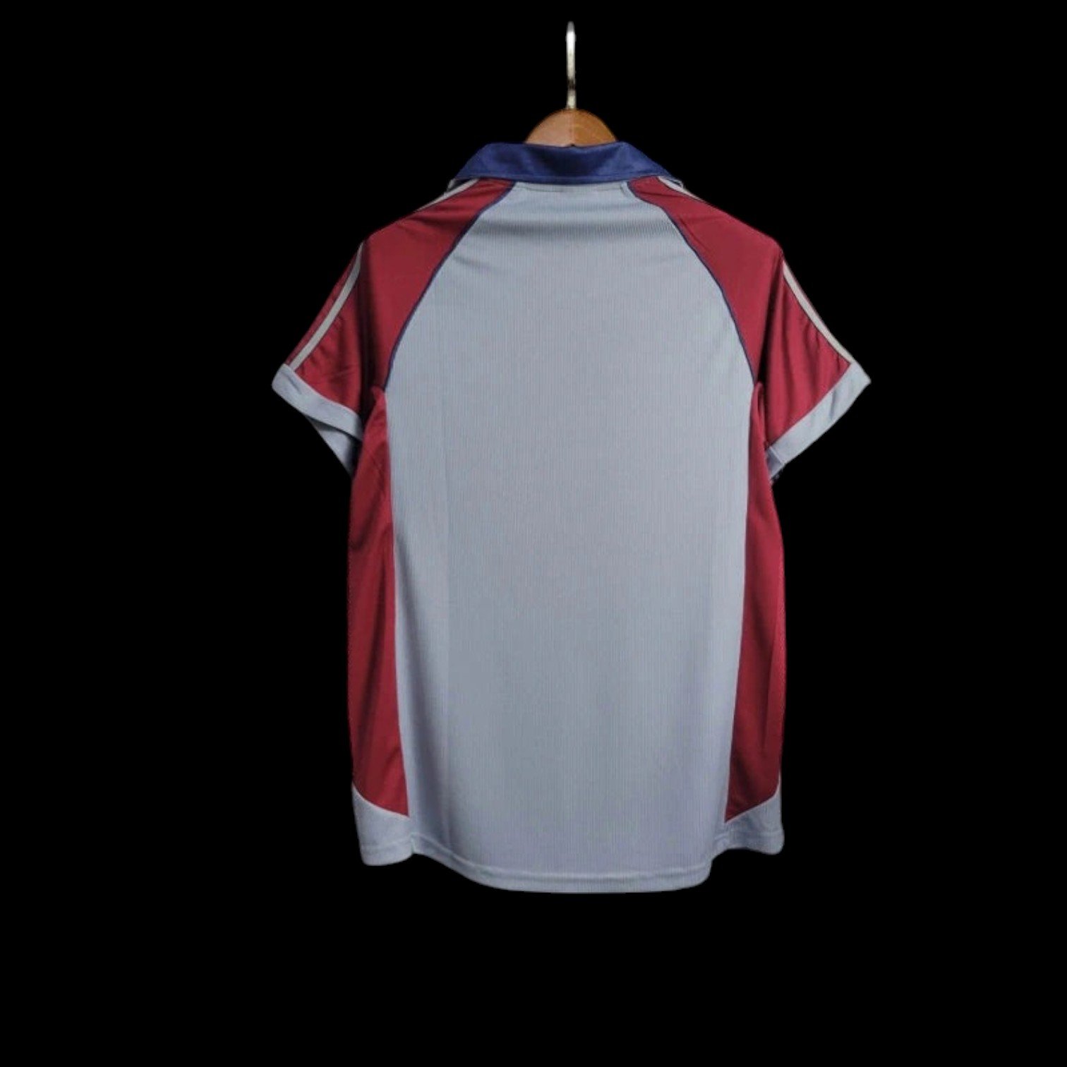 Bayern Munich Maillot Rétro 98/99 – Image 2